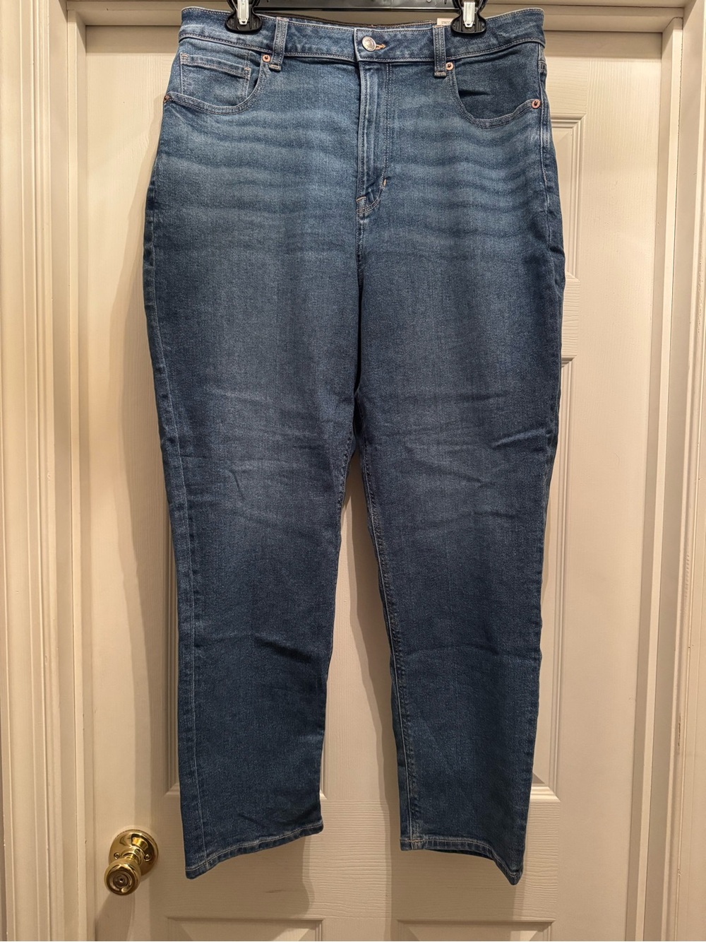 American Eagle Mom Jeans